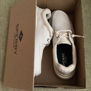 Sperry Captain’s Moc - Women Size 8
